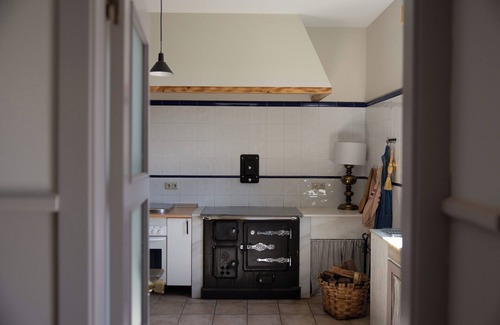 Xallas de Abaixo Cottage | Casa Mourís - between nature and the sea - 35 minutes from Santiago