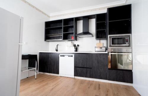 Yunquera House | Casa Mox con Parking Privado al pie de la Sierra de las Nieves