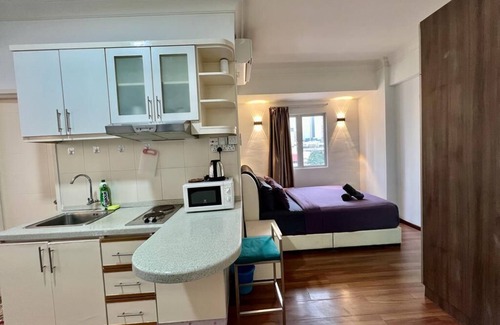 Pudu Apartment | Casa Mutiara Apartments in Bukit Bintang by Moonlight