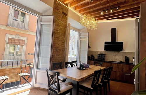 La Merced Apartment | CASA NATY, SPACIOUS RENOVATED APARTMENT IN THE CENTER OF MALAGA