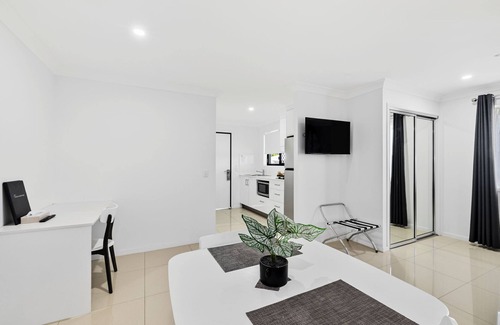 Parkhurst Hotel | Casa Nostra Motel