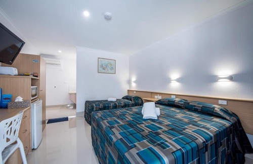 West Mackay Hotel | Casa Nostra Motel Mackay