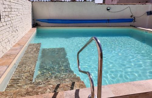 Puertollano House | Casa Oasis Puertollano, una casa rural en Puertollano, agradable, con Piscina en zona tranquila