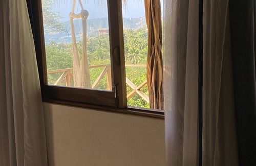 San Agustinillo House | Casa Olalé : Beautiful House, San Agustinillo Beach, Swimming Pool, Tranquility