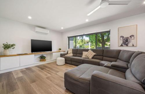 Bright House | Casa on Orana