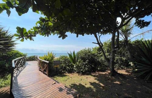 Estaleiro House | Casa pé na areia em praia paradisíaca