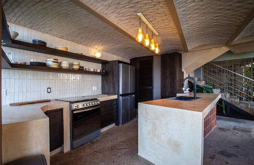 Sayulita House | Casa Palmar and Casa Tocayo (8-Bedrooms)