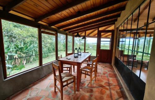 Colonia Carlos Pellegrini House | Casa Pirí