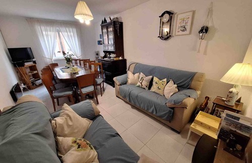 San Justo de la Vega House | CASA PITA. Feel peace and calm in a charming place. Bbc, MTB, children, pets.