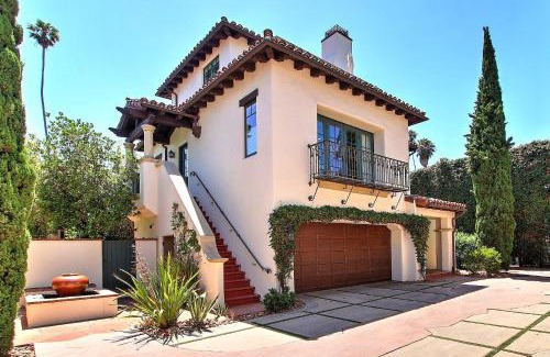 West Beach House | Casa Playa
