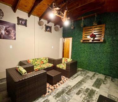 Morumbi House | Casa Rústica com piscina