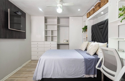 La Almudena House | Casa Ramos Salamanca