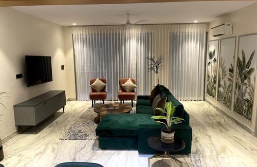 Udaipur Apartment | Casa Rio - Modern 3 BR near Fateh Sagar lake