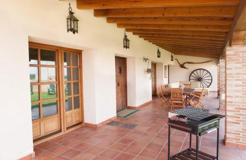 Almenara de Tormes House | Casa Roble