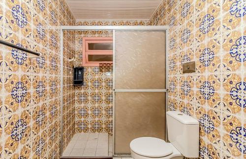 Vila Real House | Casa Rosa Charmosa Completa BC Churrasco & Garagem