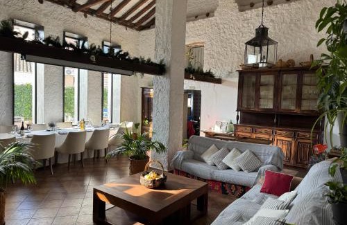 Cabanas de la Sagra Villa | Casa Rural Ana