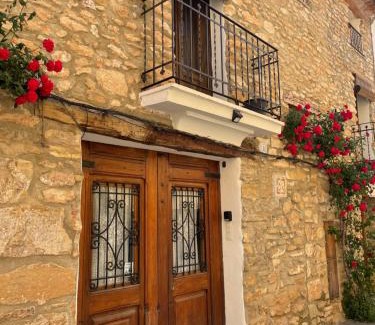 Aras de los Olmos House | Casa Rural Aras Apartamentos Turísticos