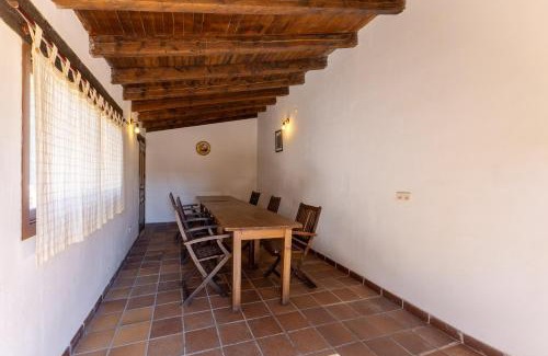 Revenga House | Casa Rural Arbana