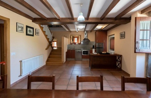 Santiago de Compostela House | Casa rural completa Río Sarela
