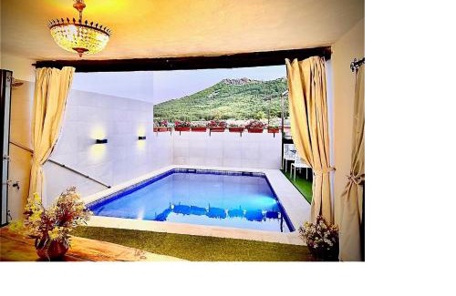 Puerto de San Vicente House | Casa Rural del Puerto de San Vicente