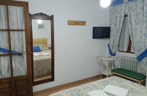 Argamasilla de Alba Apartment | Casa Rural el Pajar Piscina para 3 apartamentos