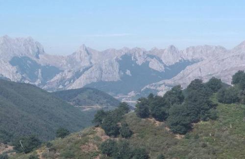 Boca de Huergano House | Casa rural El Casar de Espejos I y II