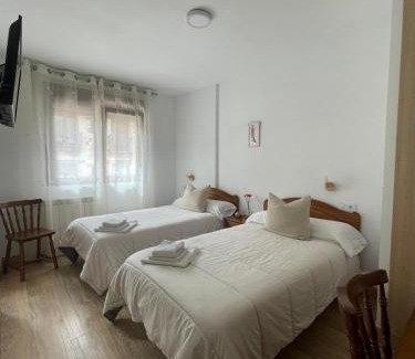 Armallones House | Casa rural Gerardo