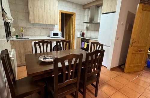 Brihuega Cottage | Casa Rural Ideal Para Grandes Grupos ¡A 1 Hora DE Madrid!