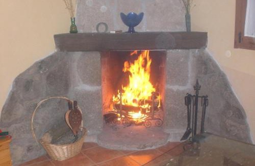 Navarredonda de Gredos Apartment | Casa Rural La Curva