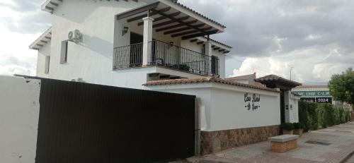 Urda House | Casa Rural La Gospa