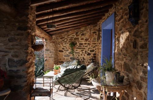 Herguijuela House | CASA RURAL La Moranta