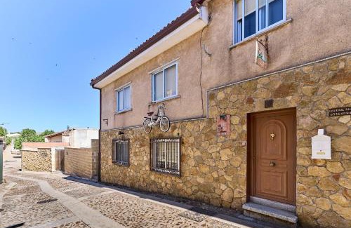 Endrinal House | Casa Rural Laila