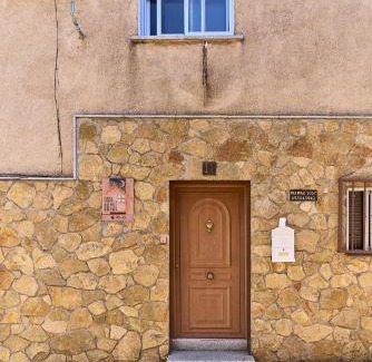 Endrinal House | Casa Rural Laila