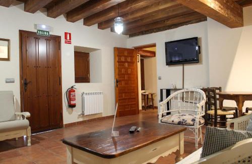 Valbuena de Duero House | CASA RURAL LAS BODEGAS