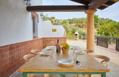 Prado del Rey House | Casa Rural " Los Cuatro Olivos"