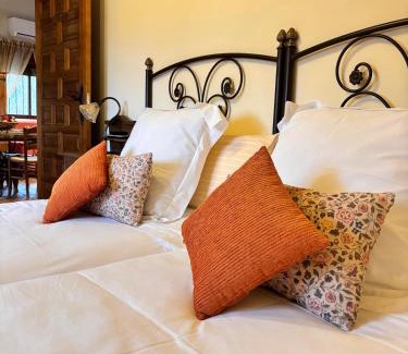 Tenzuela House | Casa Rural Los Regajales