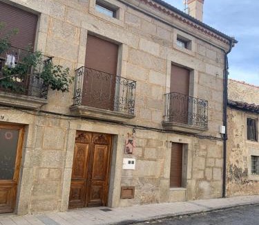 La Horcajada House | Casa Rural Los Tasajos