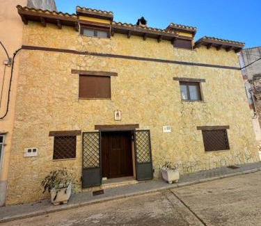 Talayuelas House | Casa rural María Juliana