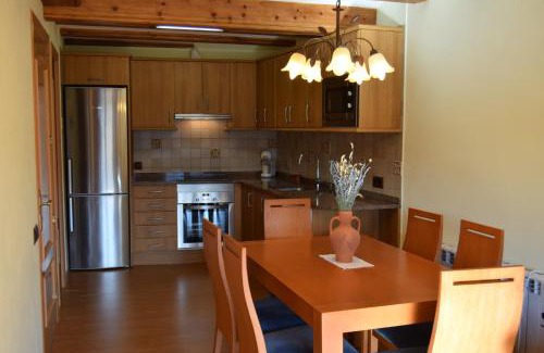 Tronchon House | Casa Rural Martín