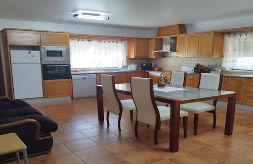 Leiria House | Casa Rural Muito Tranquila