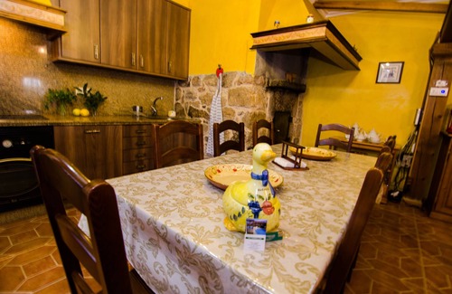 Barro House | Casa Rural Os Carballos