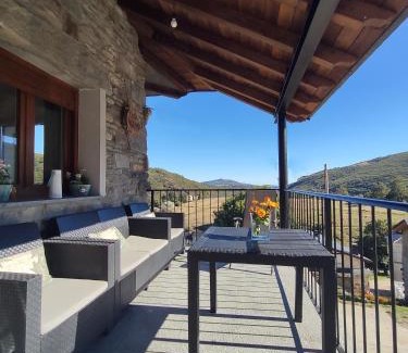 San Justo House | CASA RURAL PAJARICA en Sanabria