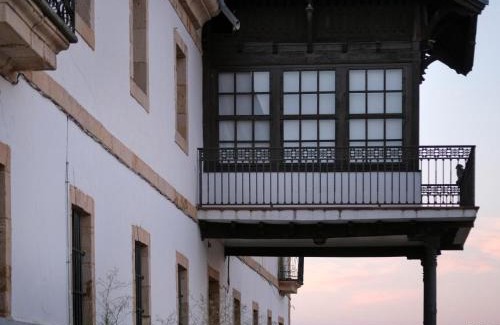 Terradillos House | CASA RURAL PALACIO CONDE DE ALDANA con piscina entre encinares y dehesas