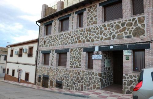 Los Navalucillos House | Casa Rural Vallecasar