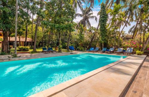 Saipem Villa | Casa Saipem with River View & Kitchen access by StayVista