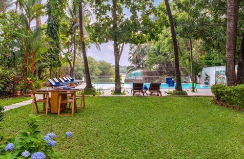 Saipem Villa | Casa Saipem with River View & Kitchen access by StayVista