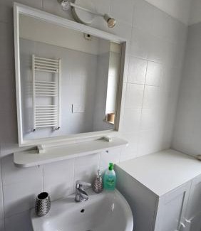 Zona XXXII Acilia Nord Apartment | Casa San Francesco