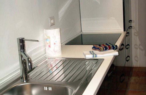 Girasole House | Casa Santina House located in a large Mediterranean garden