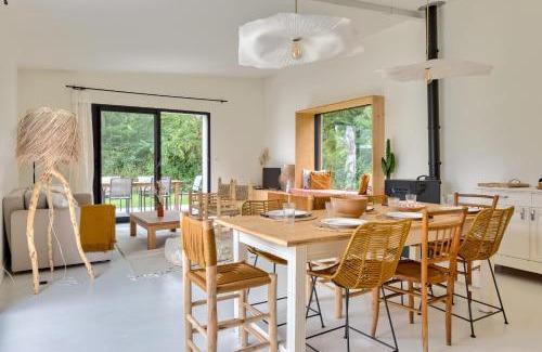 Gouville-sur-Mer House | Casa Sitha magnifique maison de vacances de 110m2 à proximité des plages