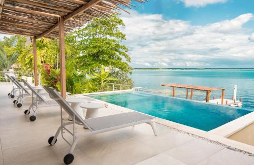 Chetumal House | Casa Sol y Luna - Beautiful sunrises and infinity pool